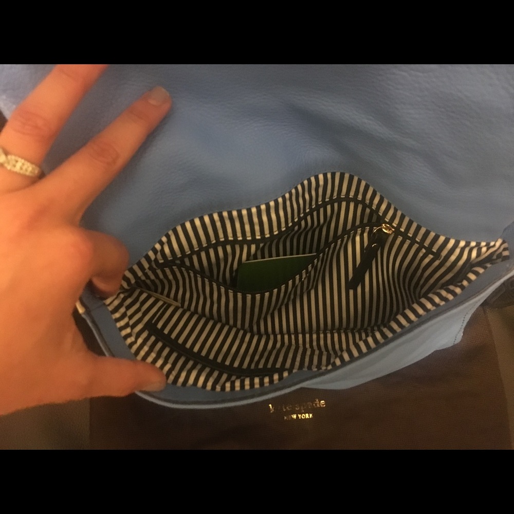 Kate Spade Crossbody ♠️ - Picture 2 of 6